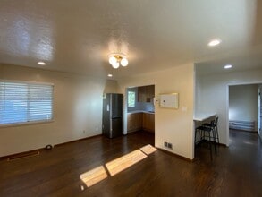 2710 Le Conte Ave, Unit 3 in Berkeley, CA - Building Photo - Building Photo