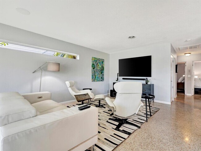 3204 S Maritana Dr in St Pete Beach, FL - Building Photo - Building Photo