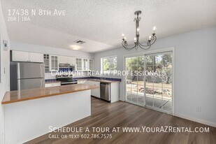 17438 N 8th Ave in Phoenix, AZ - Building Photo