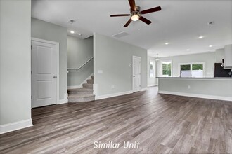 333 Starfish Ln in Sneads Ferry, NC - Building Photo - Building Photo