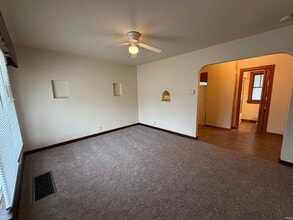 1671 Enlow Ave in Evansville, IN - Building Photo - Building Photo