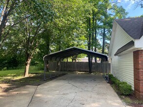 2412 Bonnie Jean Pl in Jonesboro, AR - Building Photo - Building Photo