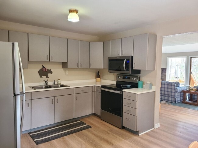 property at 51 Acorn Ln