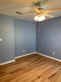 6579 Sinclair St photo'