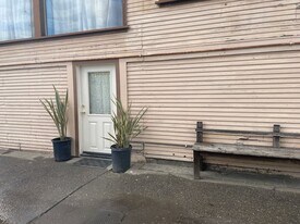 16441 Mill St in Guerneville, CA - Building Photo