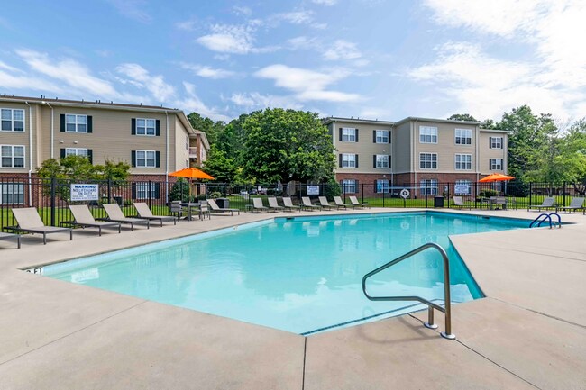 Woodland Crossing Apartment Homes in New Bern, NC - Foto de edificio - Building Photo