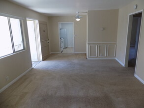 1740 Roosevelt Ave in San Diego, CA - Building Photo - Building Photo