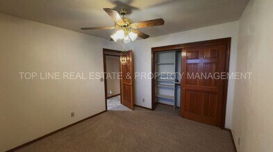 2844 Ottawa Ave in Corcoran, CA - Building Photo - Building Photo