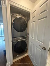 25 Greenview Ave in Toronto, ON - Building Photo - Building Photo