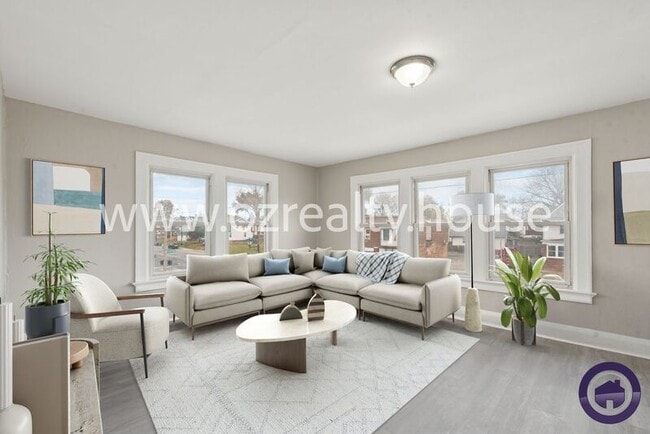 3241 Cherry St in Toledo, OH - Building Photo - Building Photo