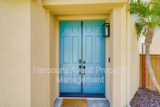 10656 Briarlake Woods Dr in San Diego, CA - Building Photo - Building Photo