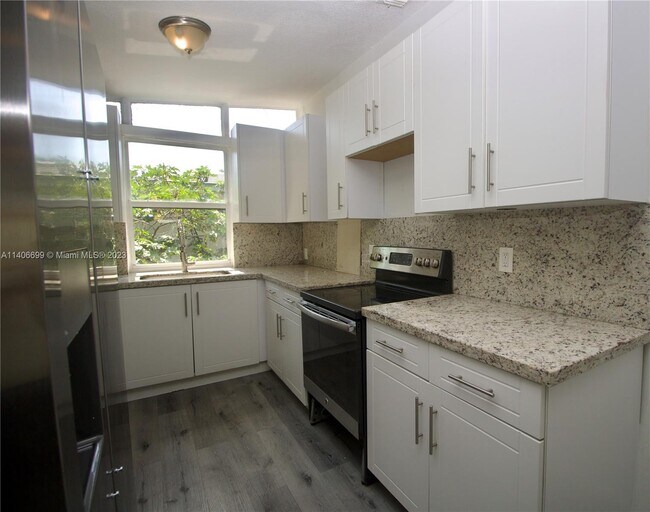 2418 Wilson St Rentals in Hollywood, FL