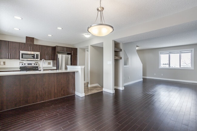 property at 16 Fairfax Ln