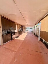 7601 Simms St in Hollywood, FL - Building Photo - Building Photo