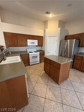 8896 Frasure Falls Ave in Las Vegas, NV - Building Photo - Building Photo