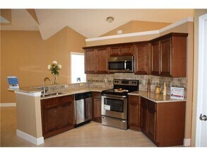 1038 Apopka Woods Ln in Orlando, FL - Building Photo - Building Photo