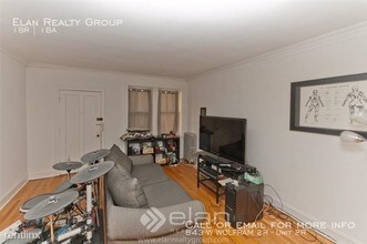 843 W Wolfram St-Unit -Unit 2R in Chicago, IL - Building Photo - Building Photo