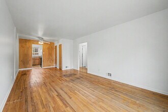 1387 S Grant St in Denver, CO - Building Photo - Building Photo