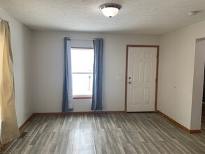 1839 31st St W in Williston, ND - Foto de edificio - Building Photo
