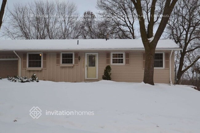property at 13222 Ferris Ave