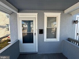 244 Mansion Ave in Audubon, NJ - Building Photo