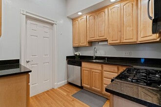 39 Sullivan St, Unit 1 in Boston, MA - Building Photo - Building Photo