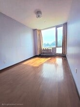 42-05 Parsons Blvd in Queens, NY - Building Photo - Building Photo