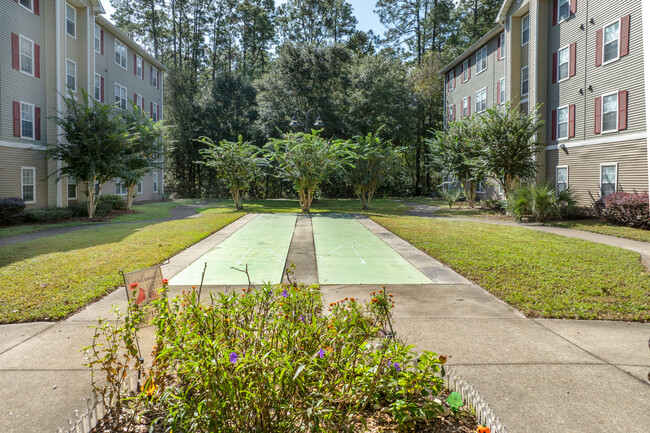 Madison Manor Apartments in Jacksonville, FL - Building Photo - Other