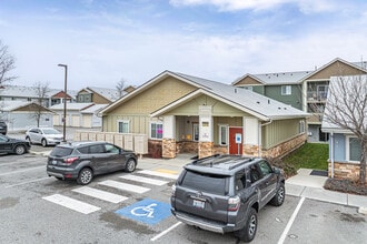 Summit Ridge Apartments in Spokane, WA - Foto de edificio - Building Photo