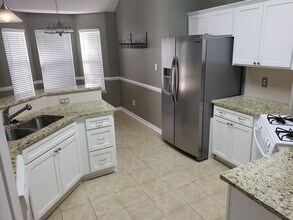 12013 Evergreen Hollow Dr in Charlotte, NC - Building Photo - Building Photo