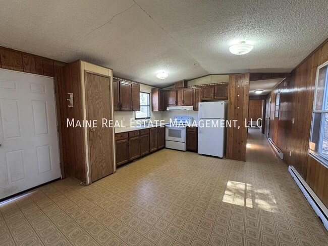 property at 21 Morton Ave