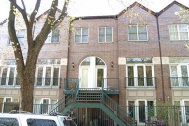 2535 N Seminary Ave-Unit -2535-2 in Chicago, IL - Foto de edificio