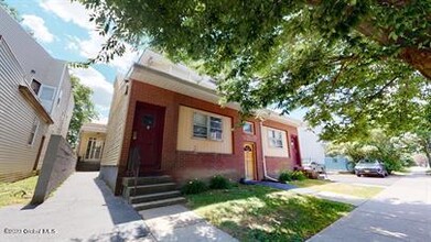 420 Delaware Ave in Albany, NY - Building Photo - Building Photo