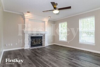 11035 N McKinley Ave in Kansas City, MO - Building Photo - Building Photo