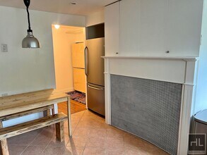 1BR 1BA Private Garden Level Floor Through in Brooklyn, NY - Building Photo - Building Photo