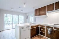 3823 Spring Dr photo'
