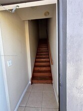 219 W Dixie Hwy in Dania Beach, FL - Building Photo - Building Photo