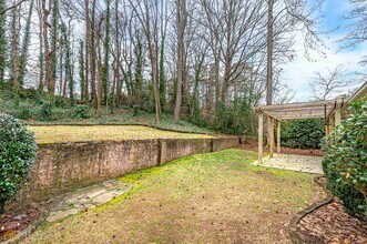 899 Gaylemont Cir in Decatur, GA - Building Photo - Building Photo