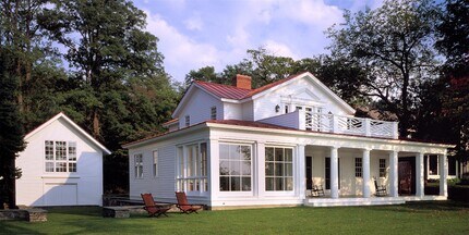 7 Steamboat Dock Ln in Barrytown, NY - Building Photo - Building Photo