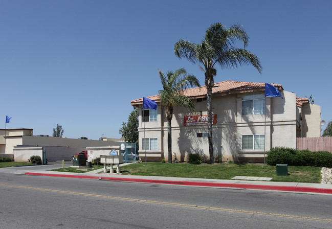 Perris Villas in Perris, CA - Building Photo - Building Photo