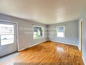 2315 Marguerite Ave in Lansing, MI - Building Photo - Building Photo