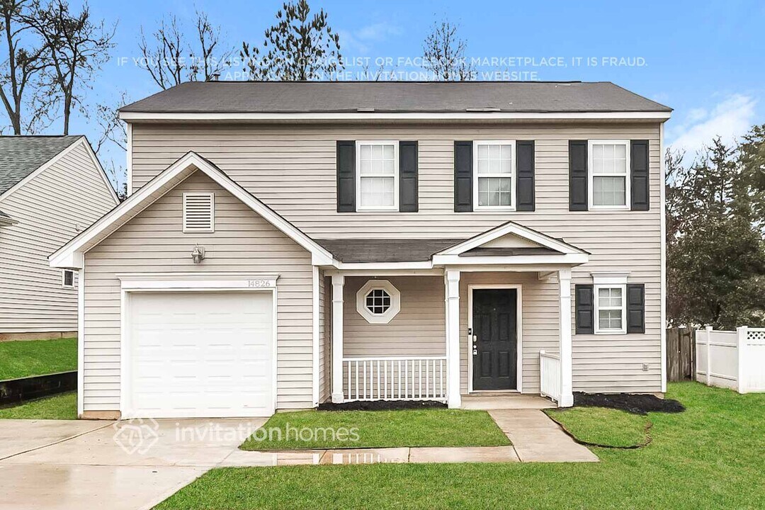 14826 Jerpoint Abby Dr in Charlotte, NC - Building Photo