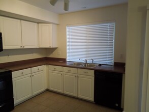 12883 W Cambridge Ave in Avondale, AZ - Building Photo - Building Photo