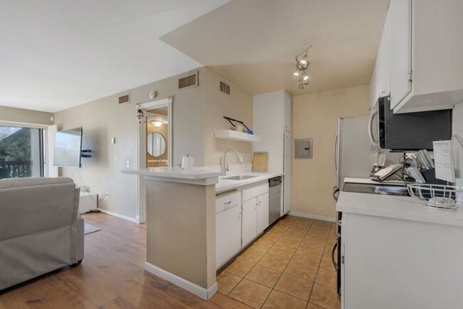 property at 23515 Lyons Ave