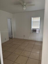 1820 Funston St in Hollywood, FL - Building Photo - Building Photo