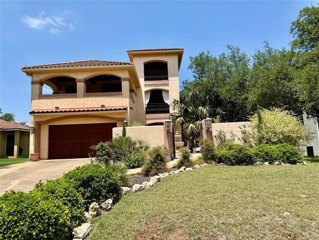 15214 Lariat Trail in Austin, TX - Building Photo - Building Photo