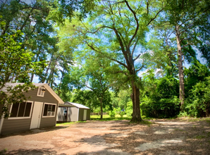 808 Pine St in Woodville, TX - Building Photo - Building Photo