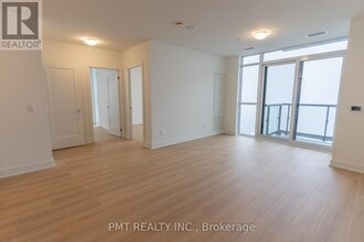 2425-2425 Simcoe St N in Oshawa, ON - Building Photo - Building Photo