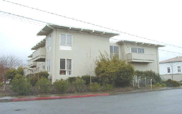 Rogers Greene Apartments in San Rafael, CA - Building Photo - Building Photo