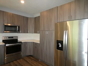 7615 N Mercier Ct in Kansas City, MO - Building Photo - Building Photo